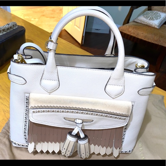 Burberry Bag - Picture 1 of 8